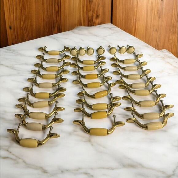 Vtg 26 + 7 pc Drawer Cabinet Pulls Knobs Lot Vintage Gold Ivory Cream - Picture 1 of 5